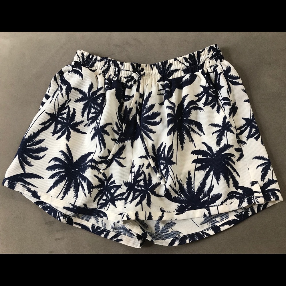 Palm tree print shorts